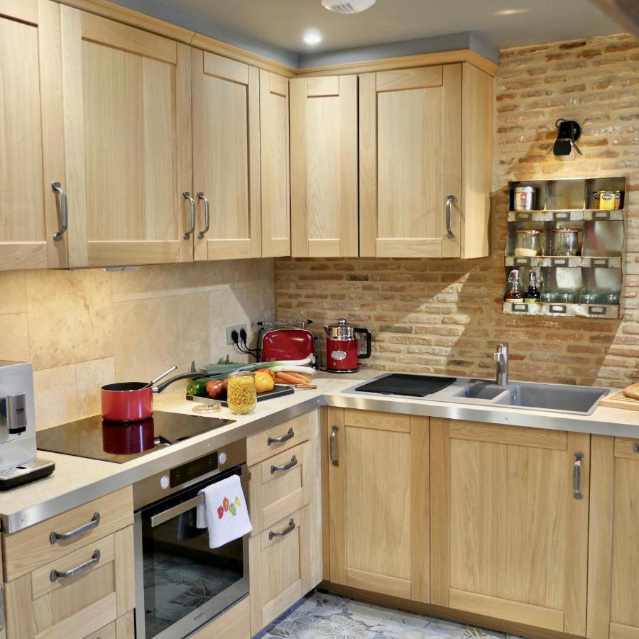 In Sarlat Luxury Rentals, Medieval Center - Loft Stella Matutina -2P-Ascenseur-Climatisation 외부 사진